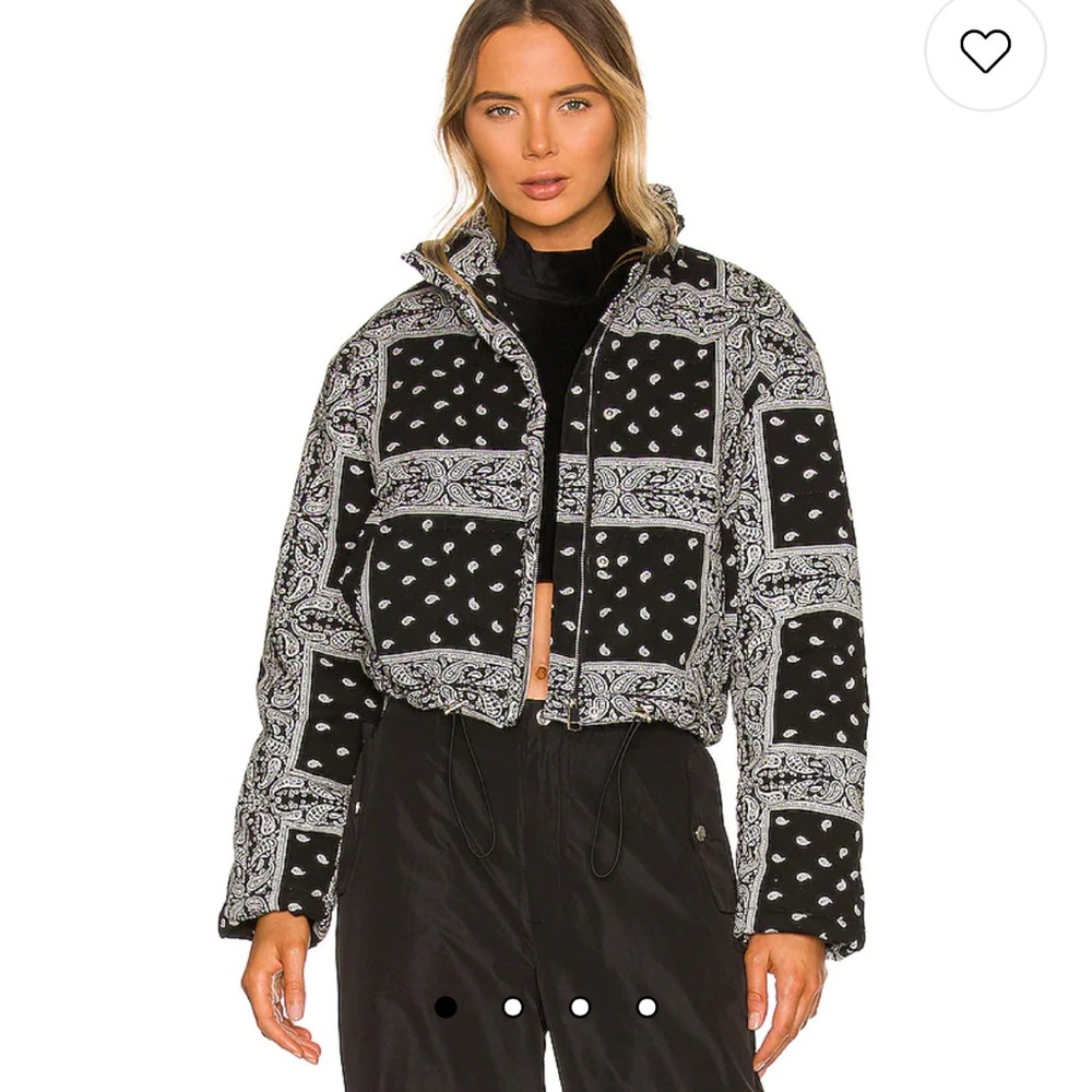 Superdown Gianina Puffer Jacket in Black